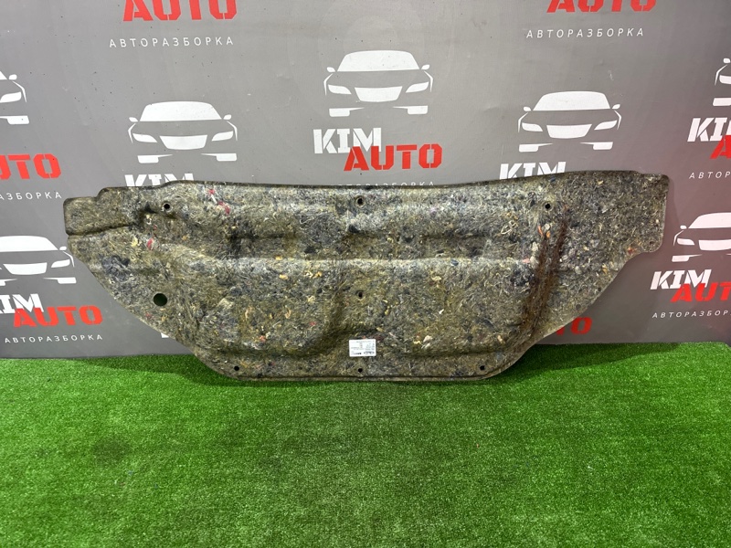 Шумоизоляция капота Lada X-Ray Cross 2022