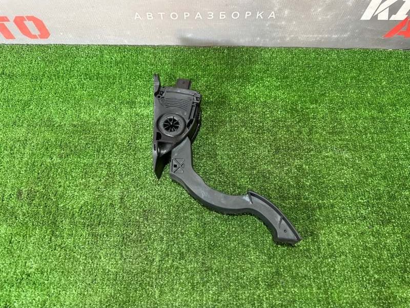 Педаль газа электронная Ford Focus 3 2013