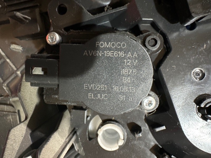 Отопитель салона Ford Focus 3 2013