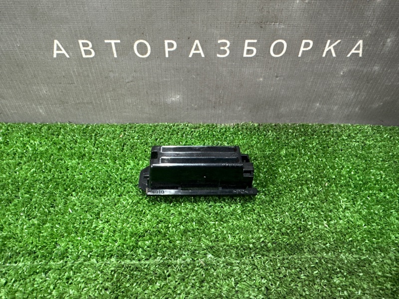 Плафон подсветки багажника Ford Focus 3 2013