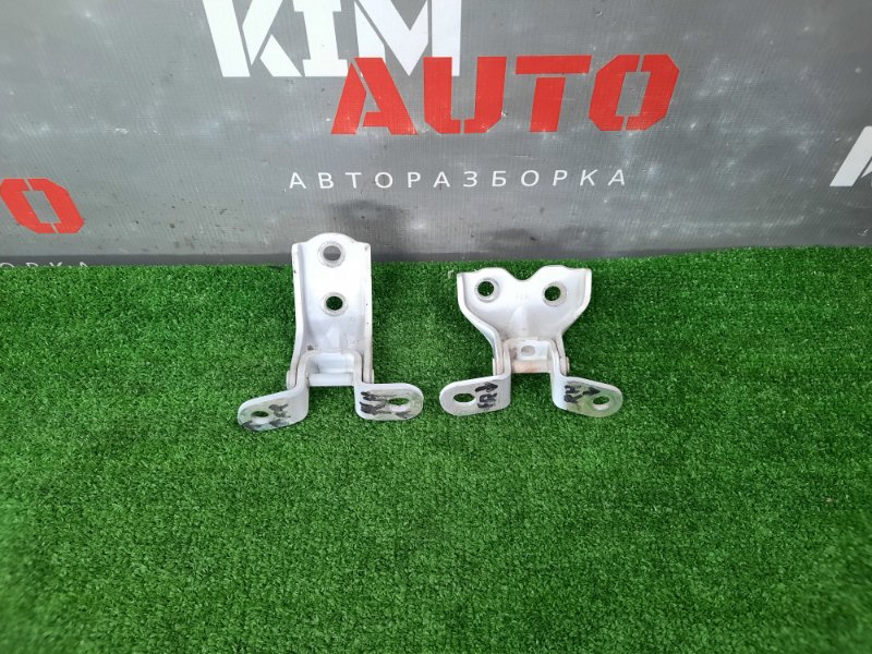 Петли двери Kia Rio 3 HB 2013