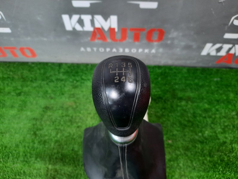 Рукоять с чехлом МКПП 6-ст Kia Rio 3 HB 2013