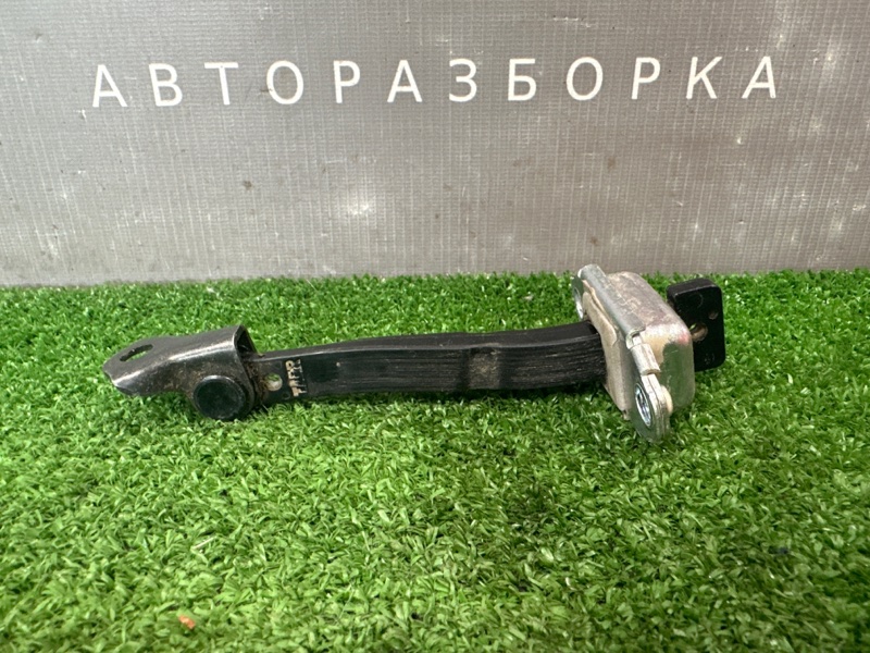 Ограничитель двери Kia Picanto 2 2011