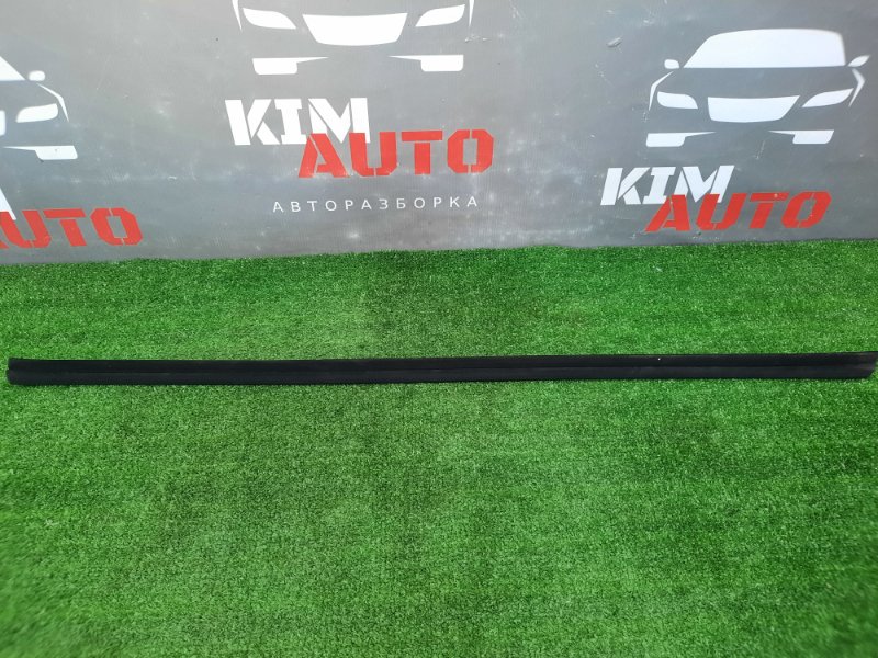 Уплотнитель перед.лев. внутренний(бархотка) Kia Picanto 2 2011