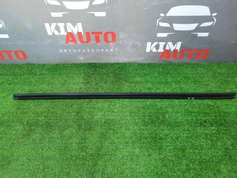 Уплотнитель перед. прав. внутренний(бархотка) Kia Picanto 2 2011