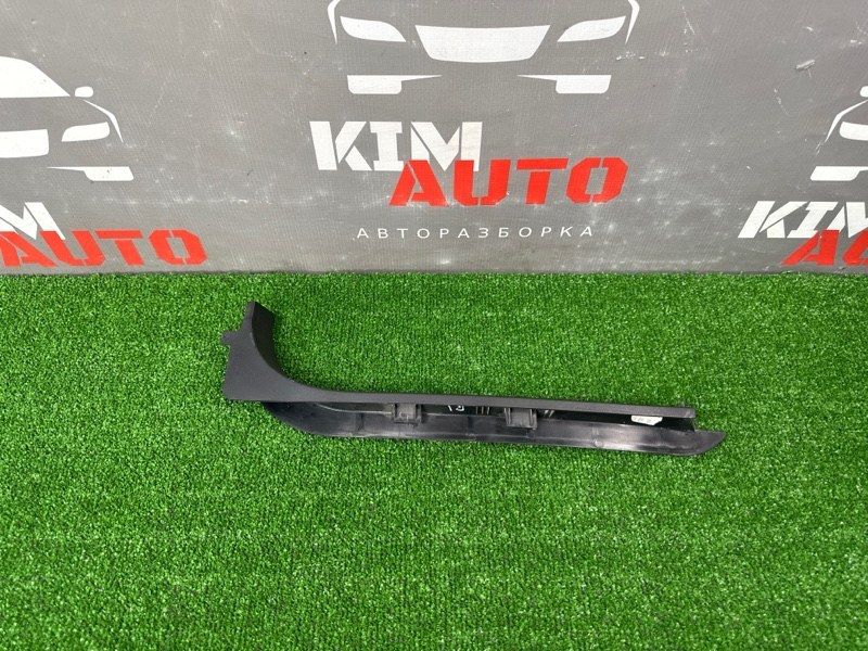 Накладка рамки задней двери внутренняя Ford Focus 3 2013