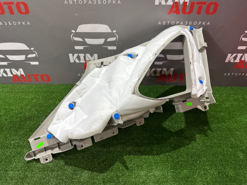 Накладка задней стойки Lada X-Ray Cross 2022