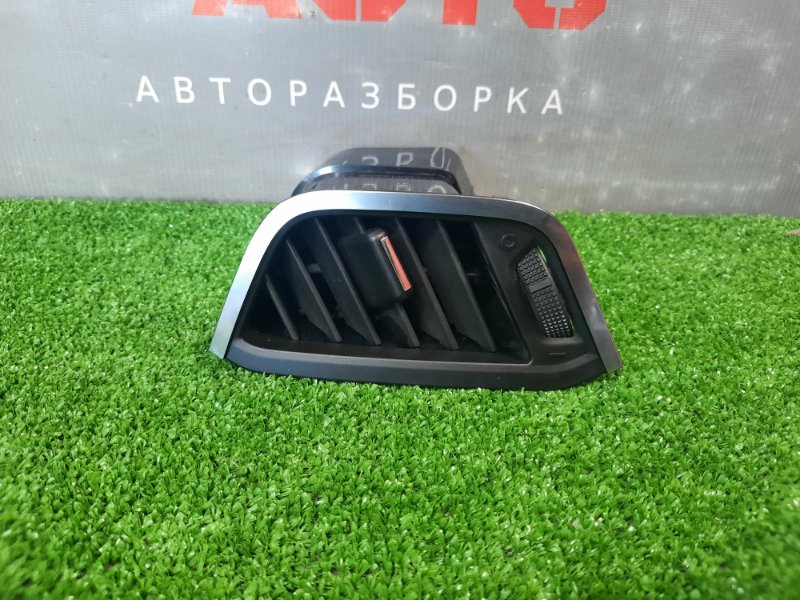 Дефлектор отопителя Lada X-Ray Cross 2022