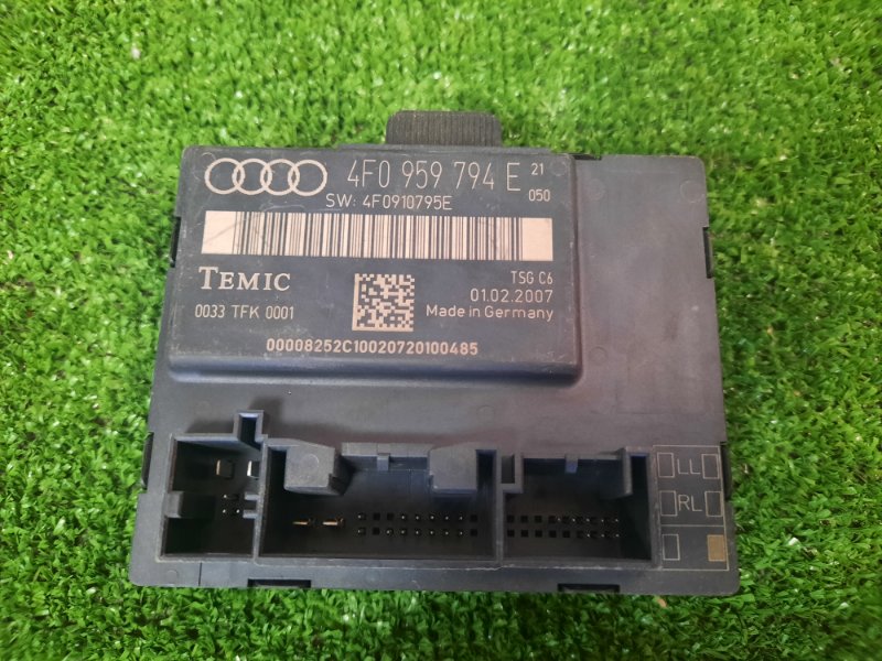 Блок управления дверью Audi A6 quattro 2007 C6