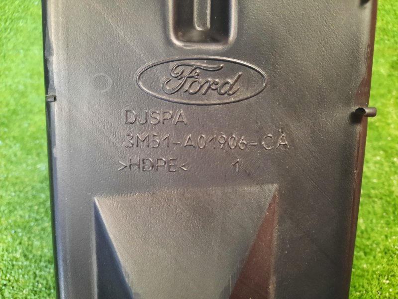 Воздуховод пола Ford Focus 2 2009 HB