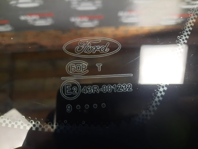 Стекло кузовное Ford Focus 2 2009 HB