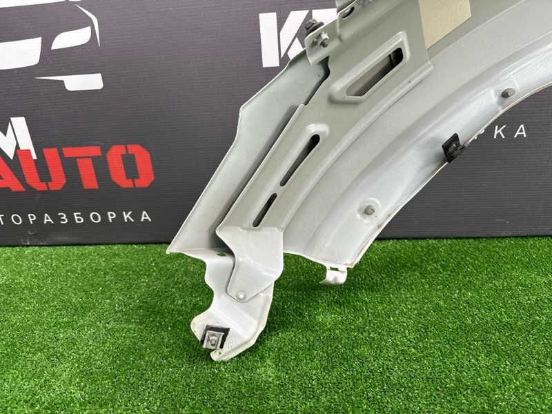 Крыло с повреждениями. Infiniti QX50 J55 2019