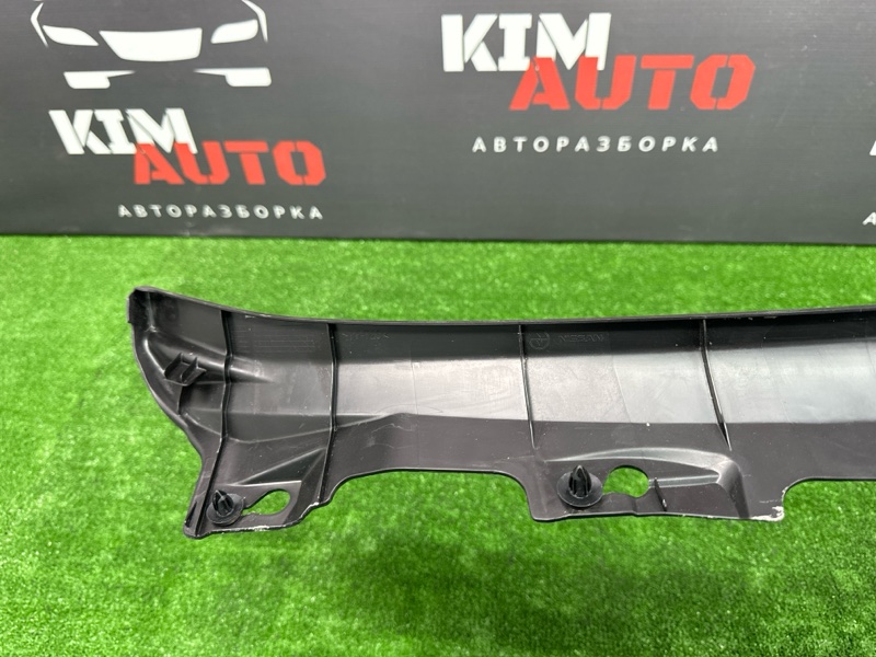 Молдинг лобового стекла Infiniti QX50 J55 2019