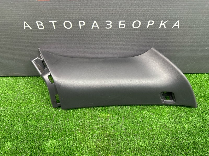 Накладка стойки нижняя Infiniti QX50 J55 2019