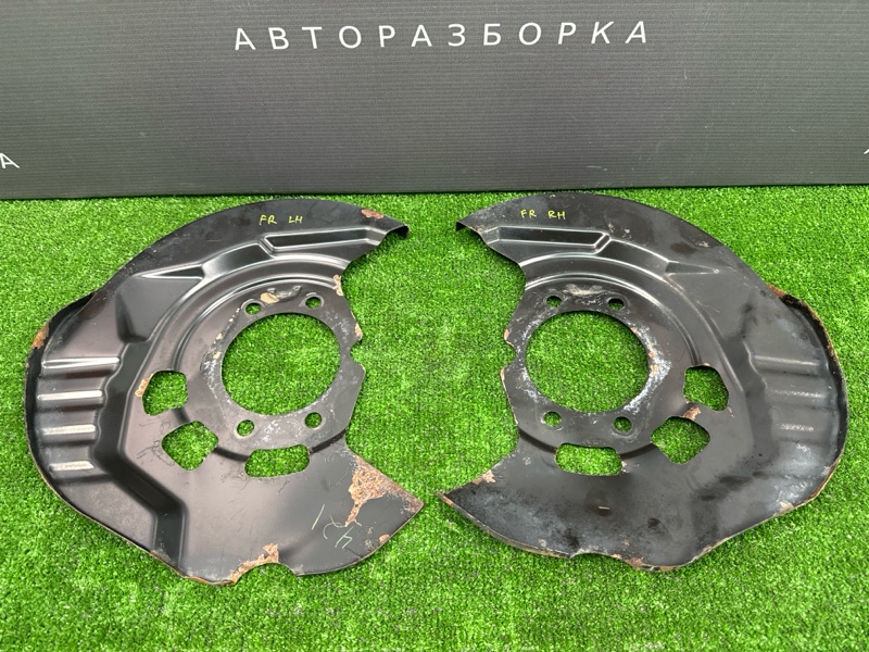 Пыльник тормозного диска Infiniti QX50 J55 2019