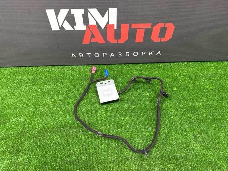 Антенна Infiniti QX50 J55 2019