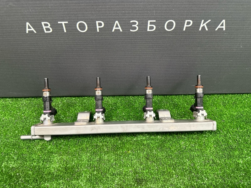 Рейка топливная с форсунками Infiniti QX50 J55 2019