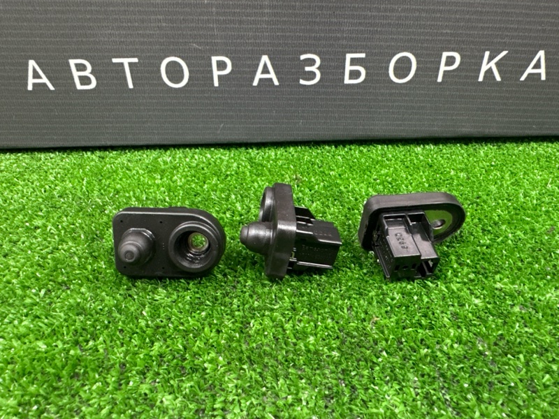 Концевик двери Infiniti QX50 J55 2019