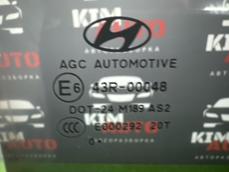 Стекло двери Hyundai ix35 2012