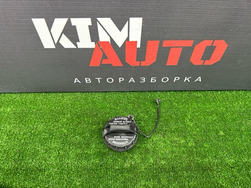 Лючок бензобака с крышкой Hyundai ix35 2012