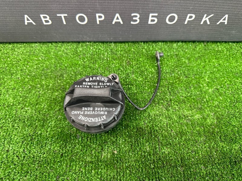 Лючок бензобака с крышкой Hyundai ix35 2012