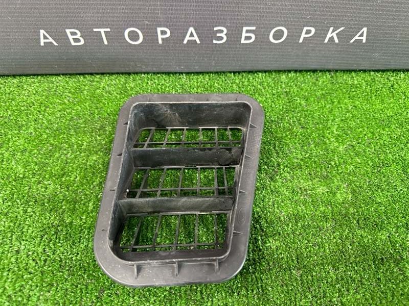 Решетка вентиляционная Hyundai ix35 2012