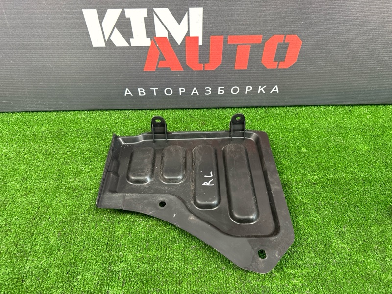 Заглушка кузова Hyundai ix35 2012