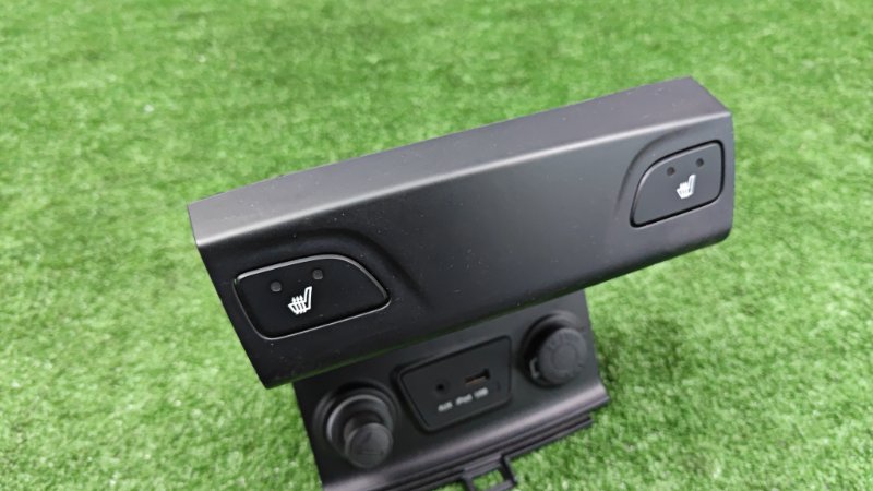 Консоль центральная Hyundai ix35 2012
