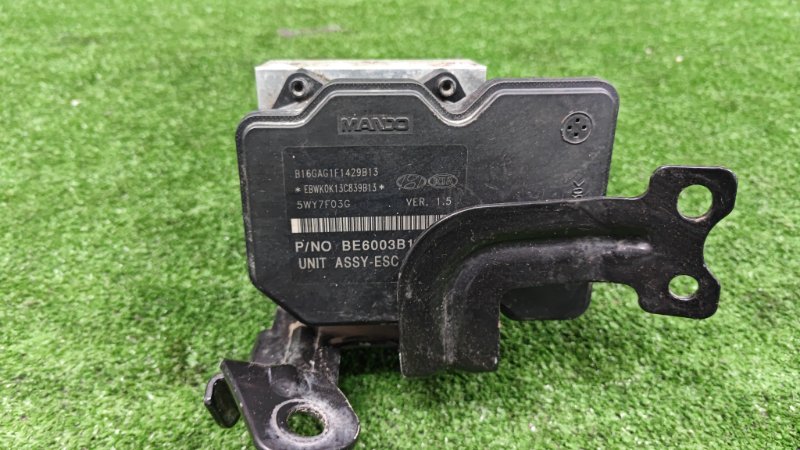 Блок ABS Hyundai ix35 2012