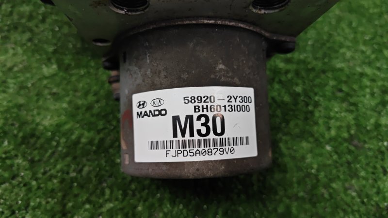 Блок ABS Hyundai ix35 2012