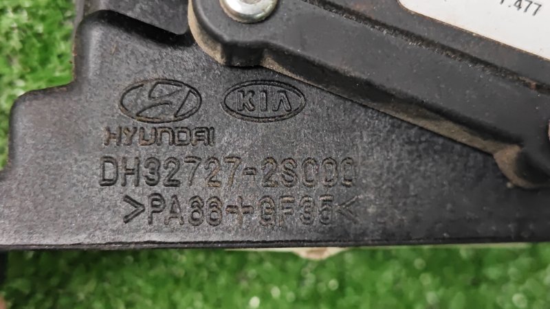 Педаль газа электронная Hyundai ix35 2012
