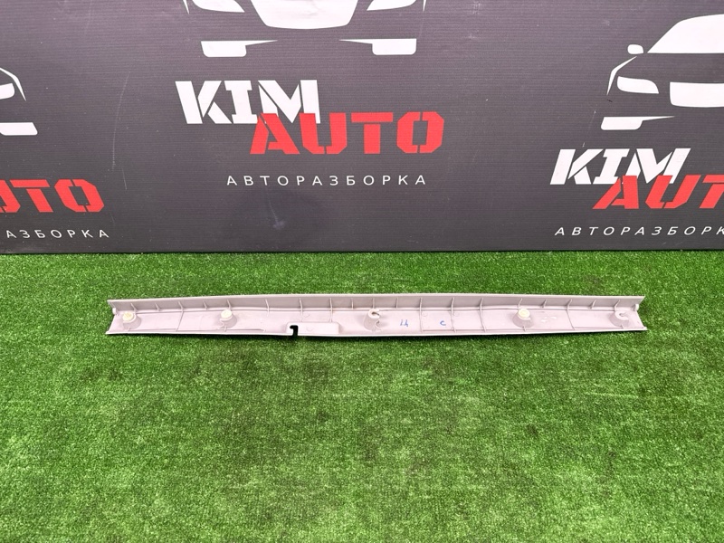 Накладка крышки багажника Hyundai Tucson 2007 JM