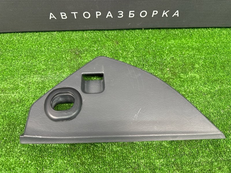 Накладка торпедо боковая Hyundai Tucson 2007 JM