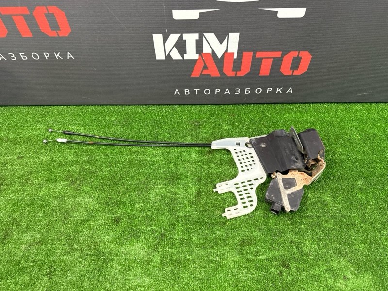 Замок двери задний левый Hyundai Tucson 2007 JM