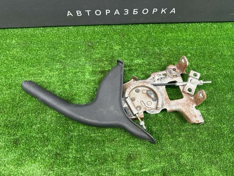 Рычаг стояночного тормоза (ручник) Hyundai Tucson 2007 JM