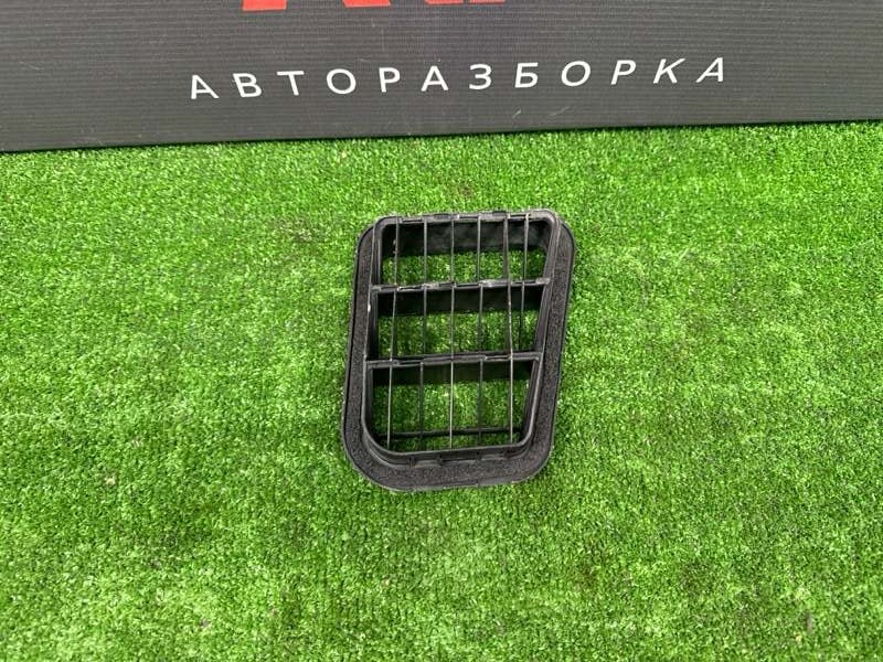 Решетка вентиляционная Hyundai Tucson 2007 JM