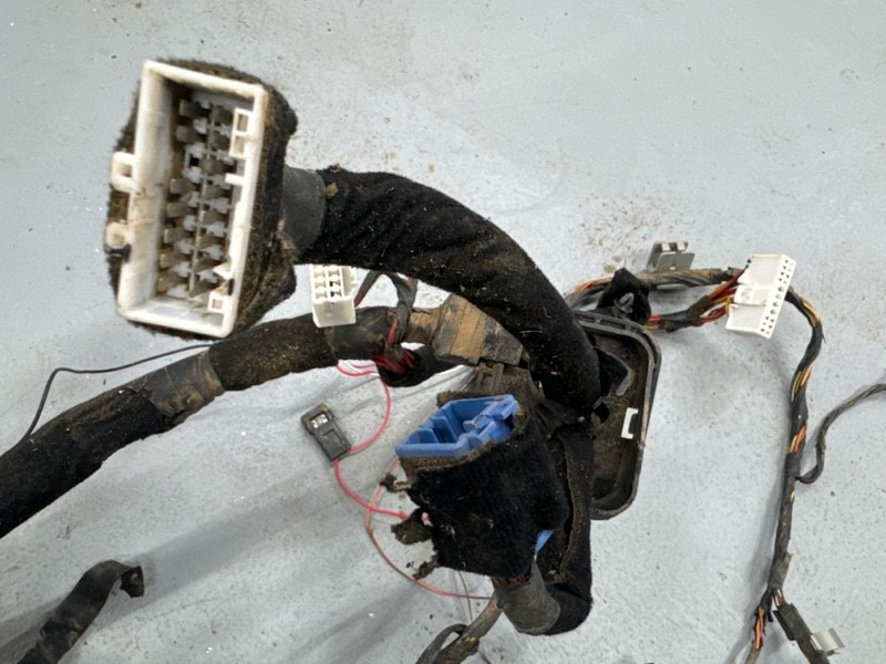 Проводка салона Hyundai Tucson 2007 JM