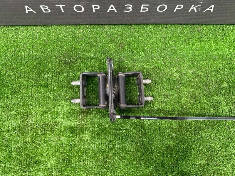 Петли крышки багажника Hyundai Tucson 2007 JM