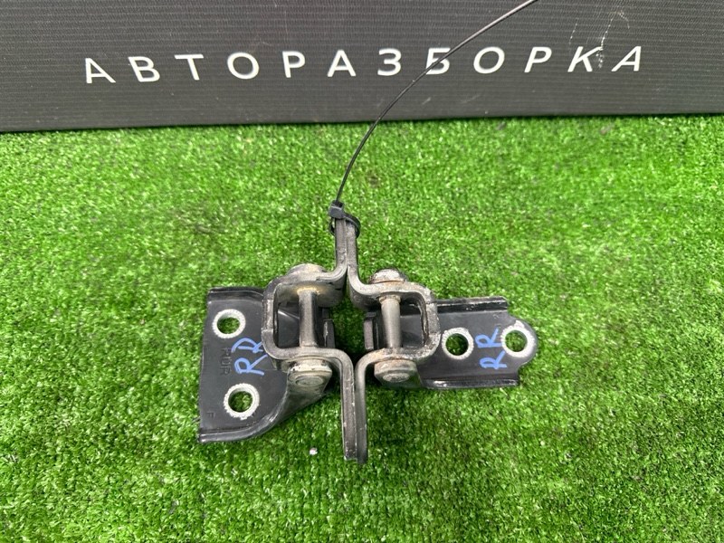 Петли двери Hyundai Tucson 2007 JM