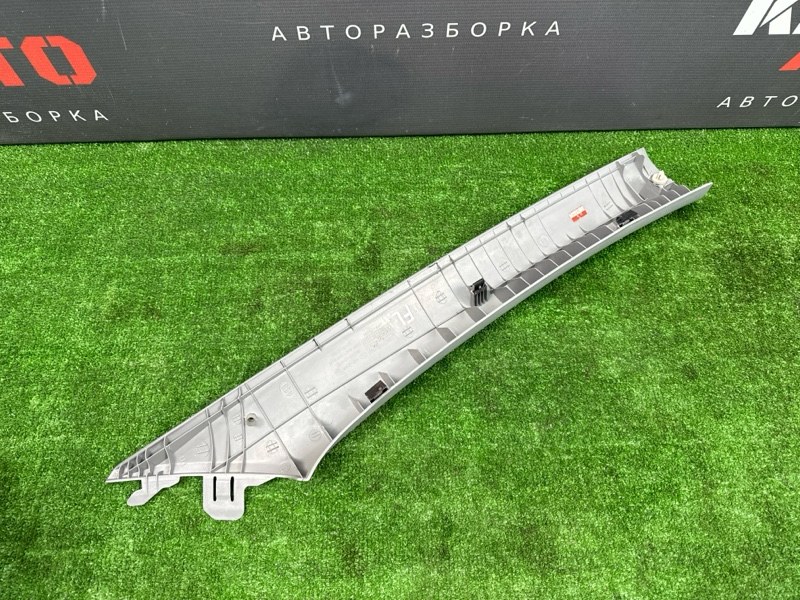 Накладка стойки лобового стекла Hyundai Elantra HD 2008