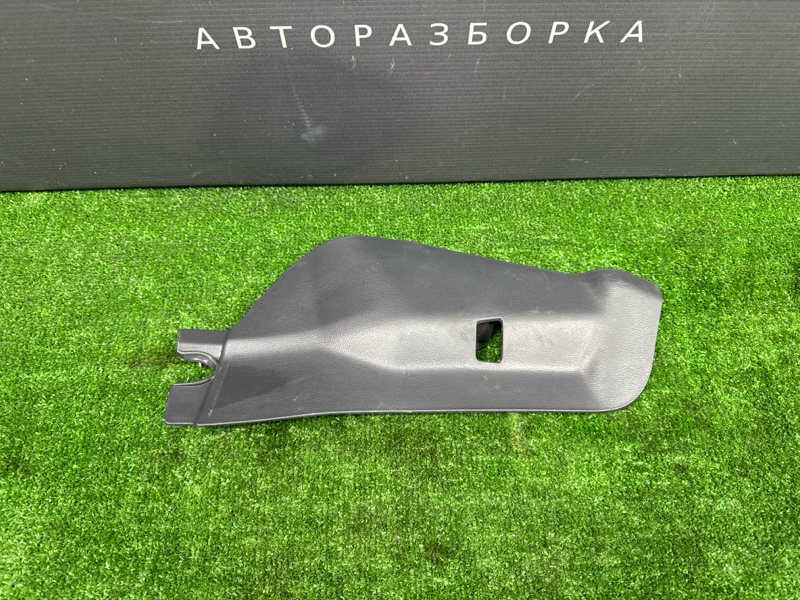 Накладка центральной консоли Hyundai Elantra HD 2008