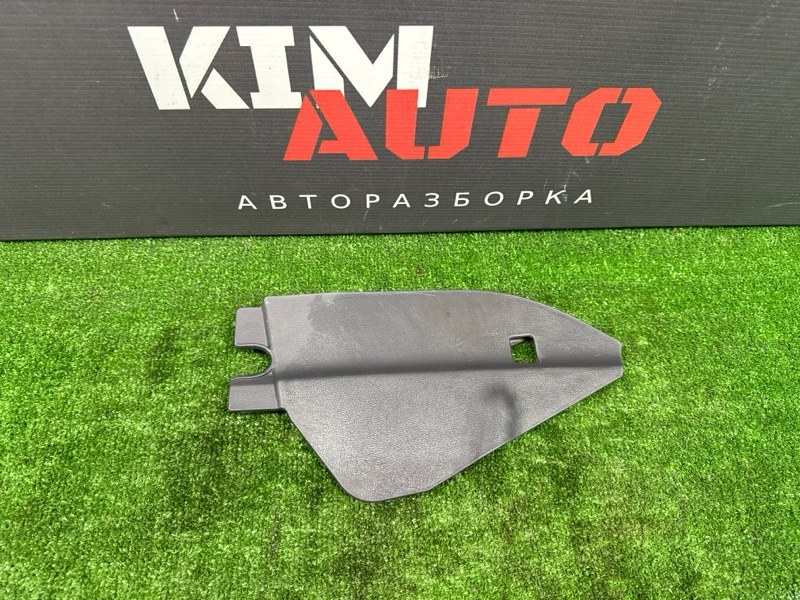 Накладка центральной консоли Hyundai Elantra HD 2008