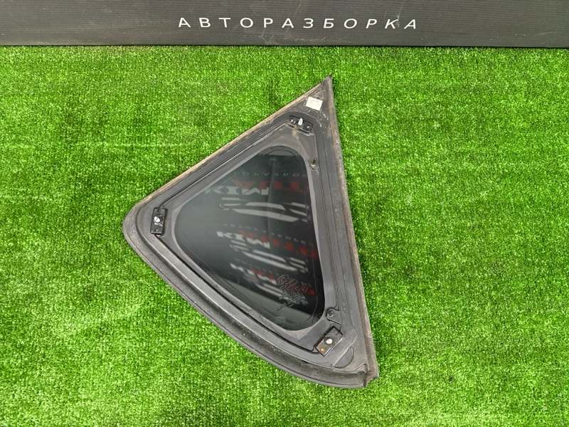 Стекло глухое заднее Kia Ceed 1 HB 2012 ED