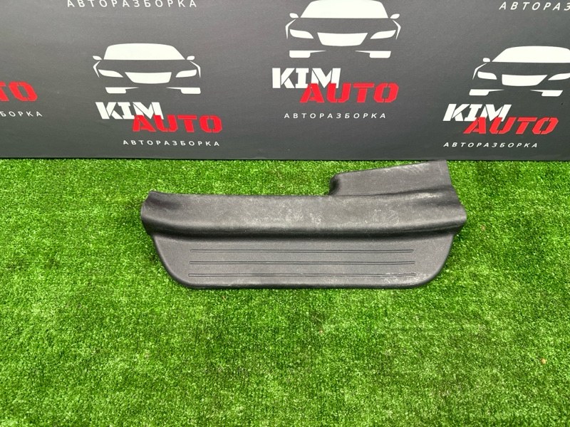 Накладка порога внутренняя Kia Ceed 1 HB 2012 ED
