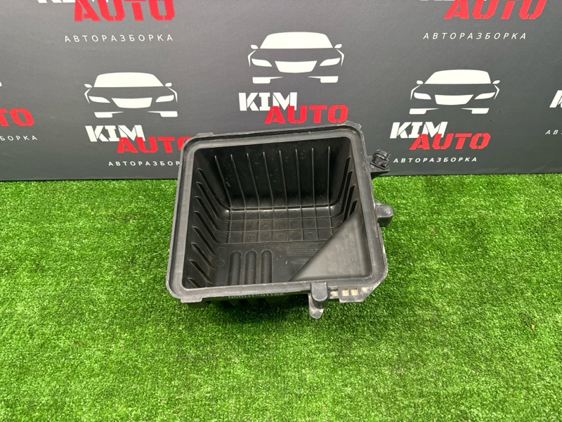 Крышка корпуса воздушного фильтра Kia Ceed 1 HB 2012 ED