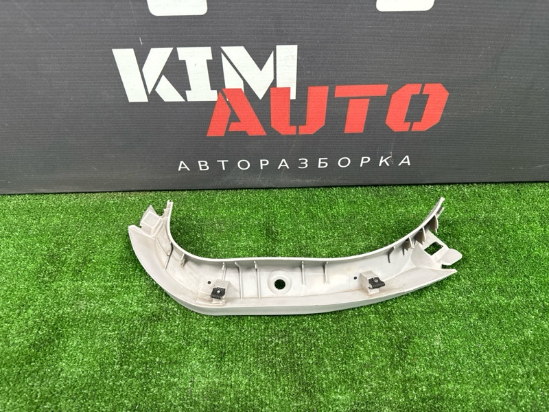 Накладка крышки багажника Kia Ceed 1 HB 2012 ED