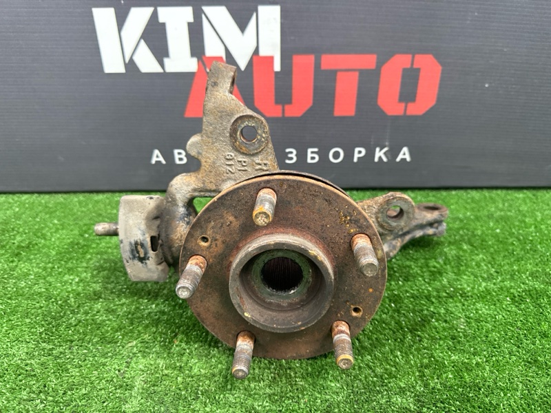 Кулак поворотный Kia Ceed 1 HB 2012 ED