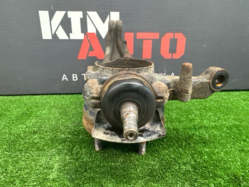 Кулак поворотный Kia Ceed 1 HB 2012 ED