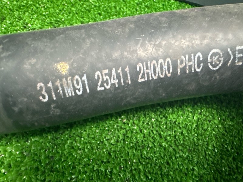 Патрубки радиатора Kia Ceed 1 HB 2012 ED
