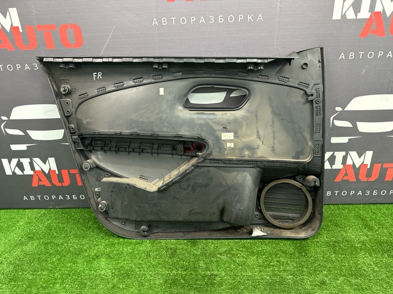 Обшивка двери передняя правая (дверная карта) Volkswagen Polo 5 2013